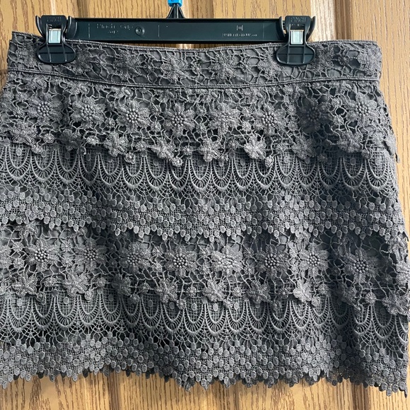 American Eagle Outfitters Dresses & Skirts - Grey American Eagle lace miniskirt size 6